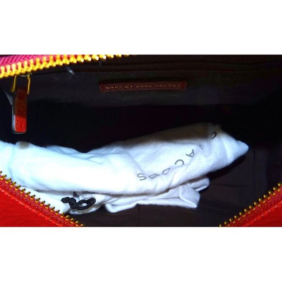 Marc Jacobs Women's Hail To Queen Diana Pebbled Leather Crossbody Bag - Picture 8 of 8